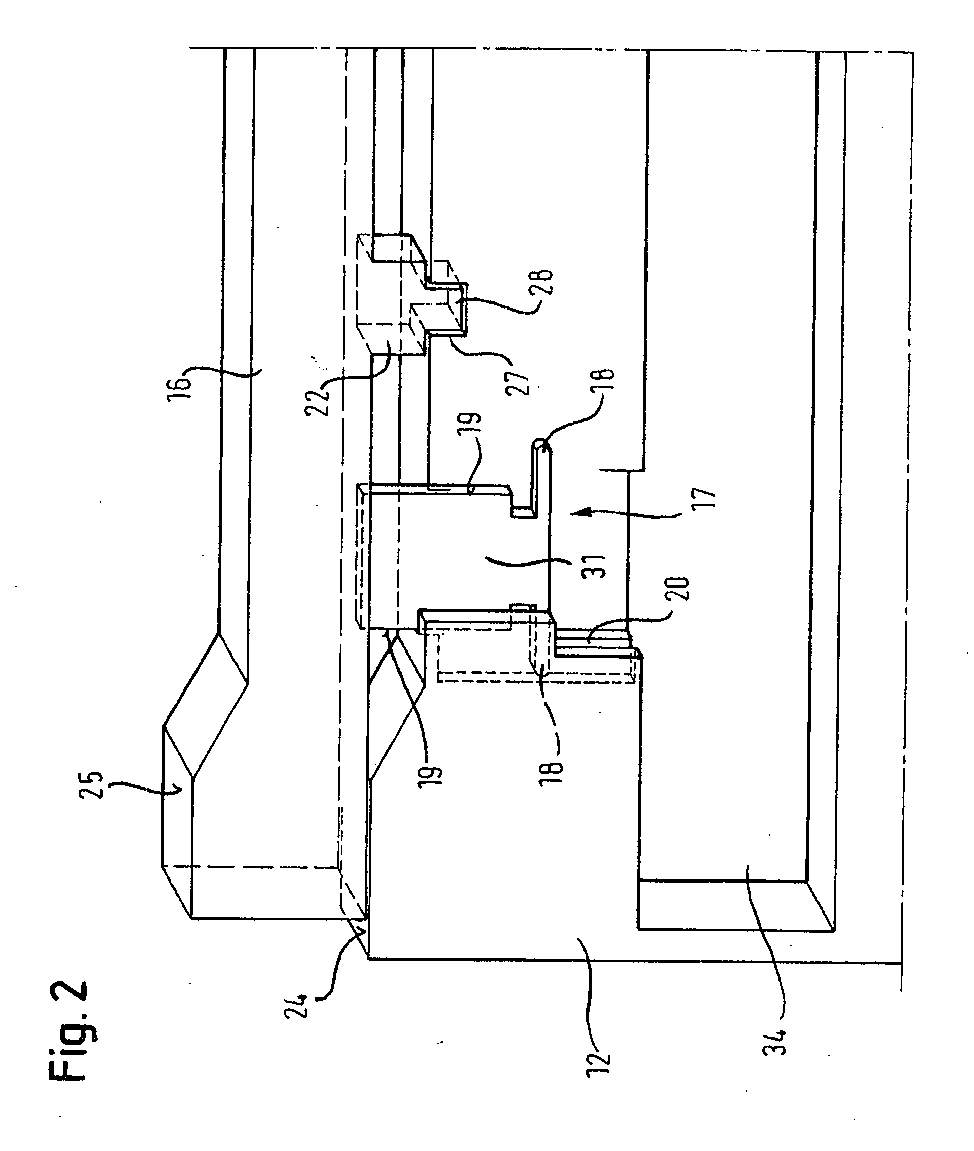 Height adjustable transport container