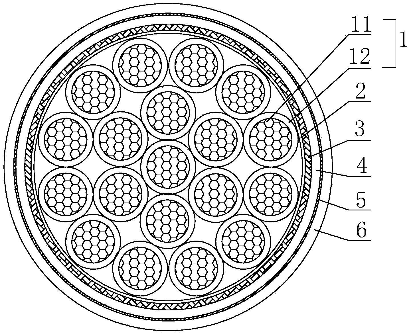 Distortion-resistant tensile festoon cable