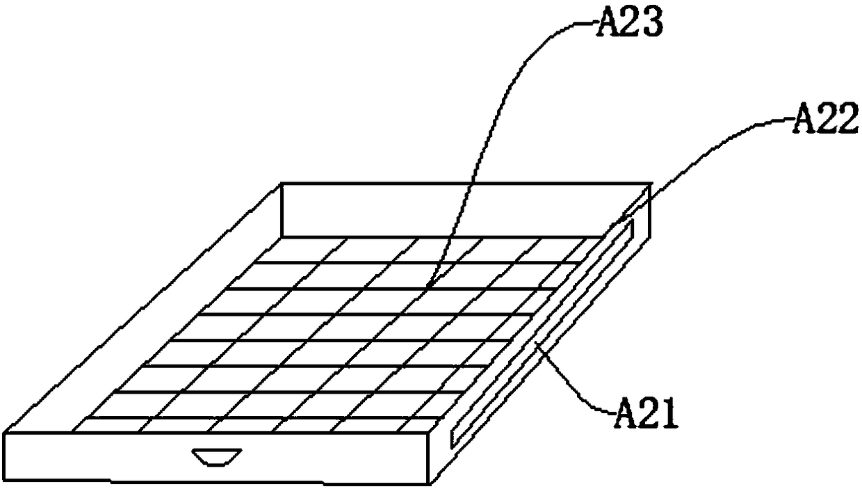 Pulverizing device for agricultural pulverizer and use method of pulverizing device