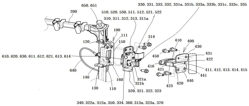 A pawl-type backrest multi-segment lock