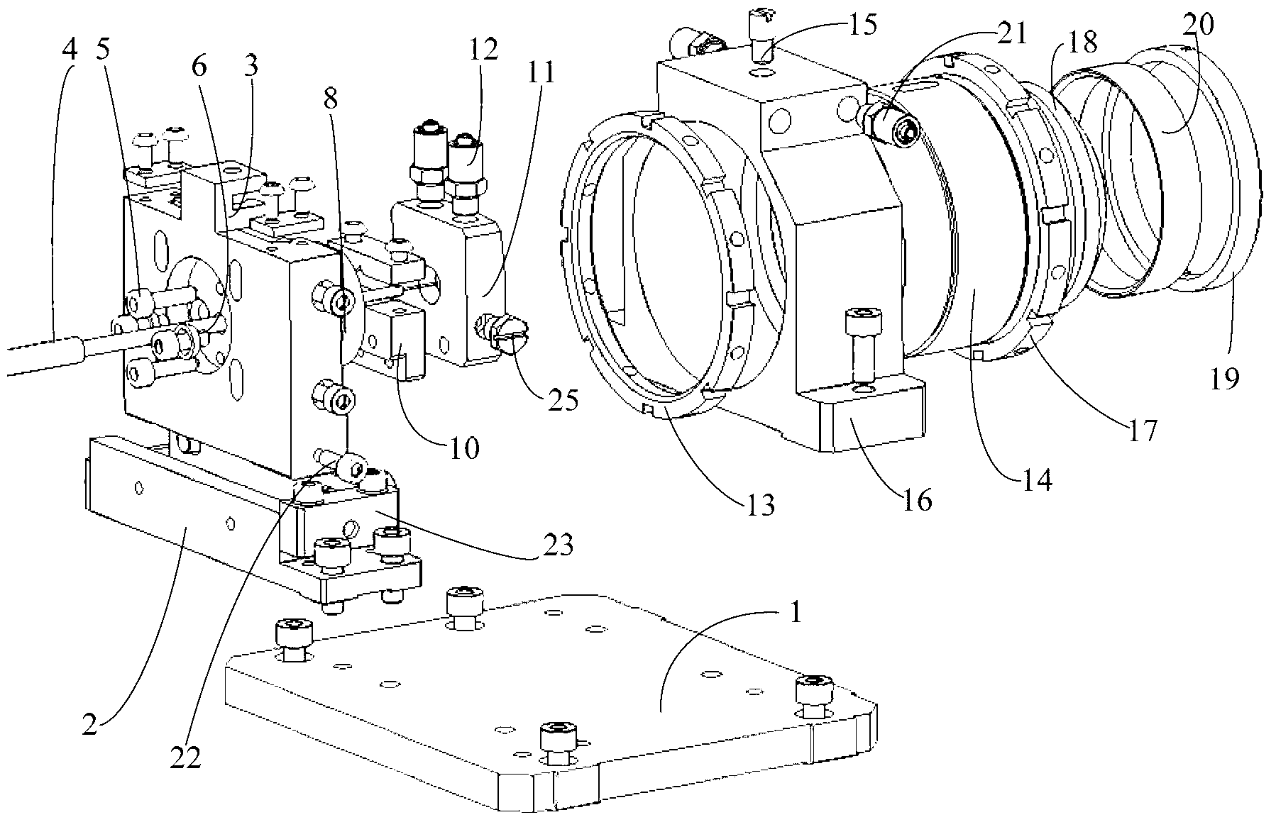 Optical fiber coupling device of fiber laser