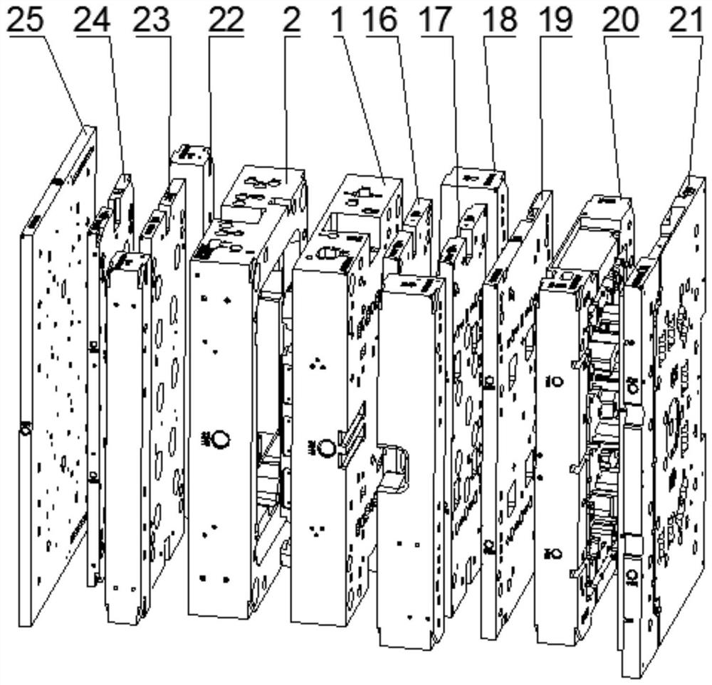 An ultra-thin plastic-coated iron mold with a mesh structure and its application method