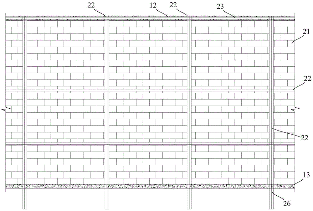 Earth-retaining wall structure with steel tube reinforcing ribs and construction method for earth-retaining wall structure