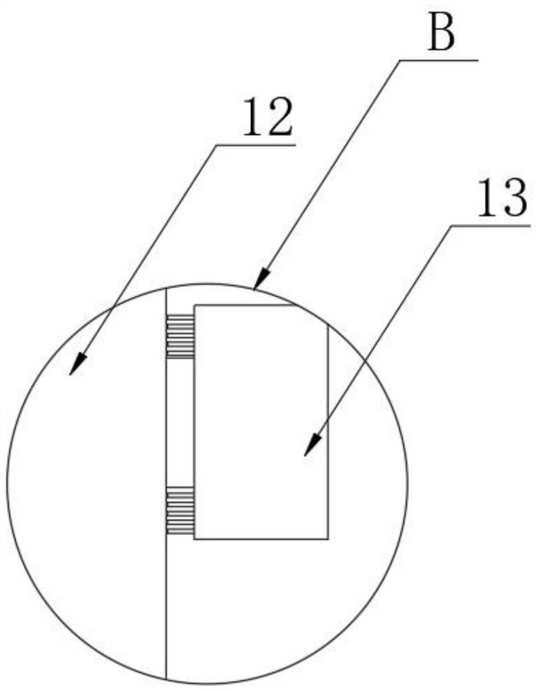 Engine crankshaft cleaning device