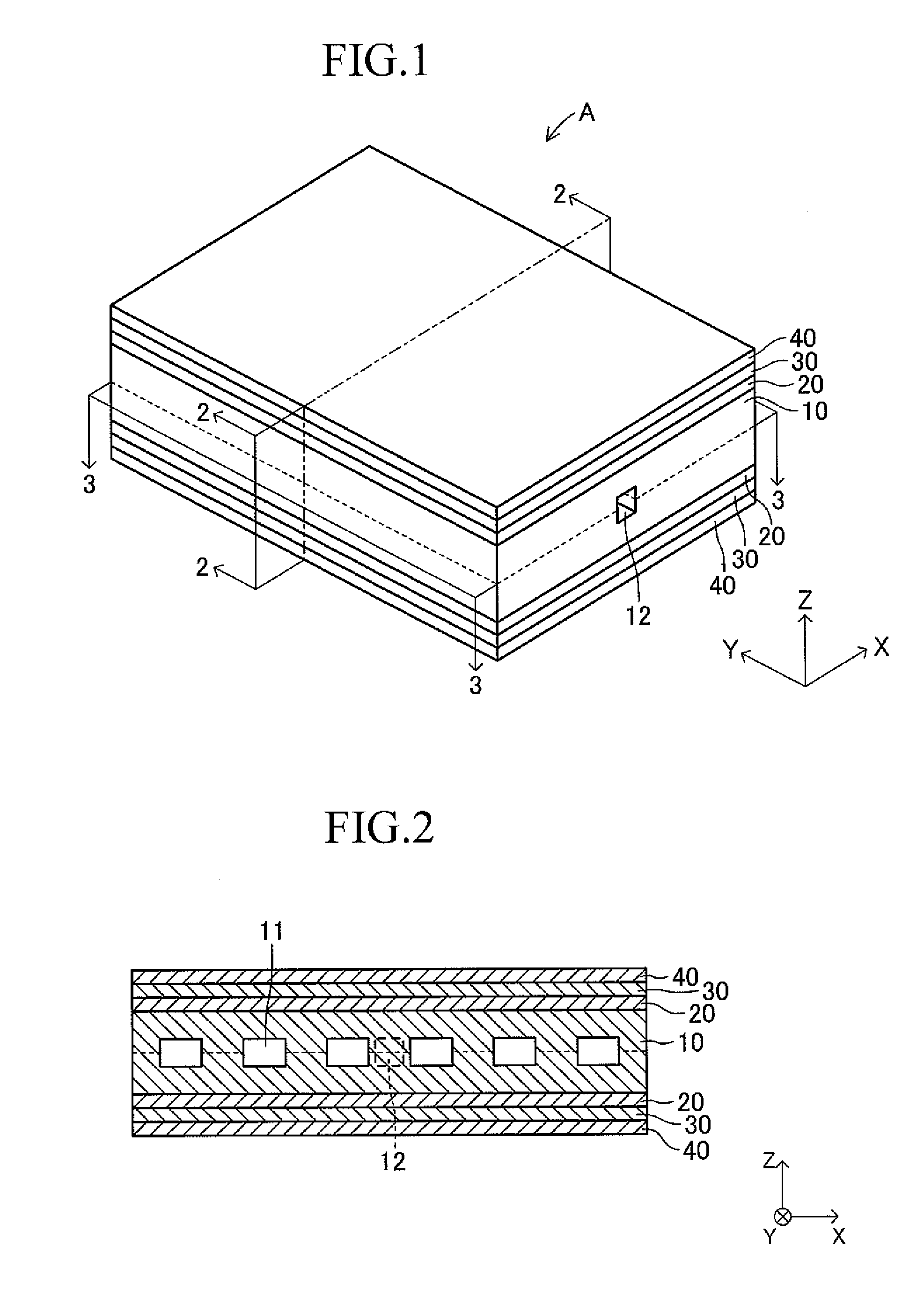 Manufacturing method of solid oxide fuel cell, and manufacturing method of compact of divided member of the cell