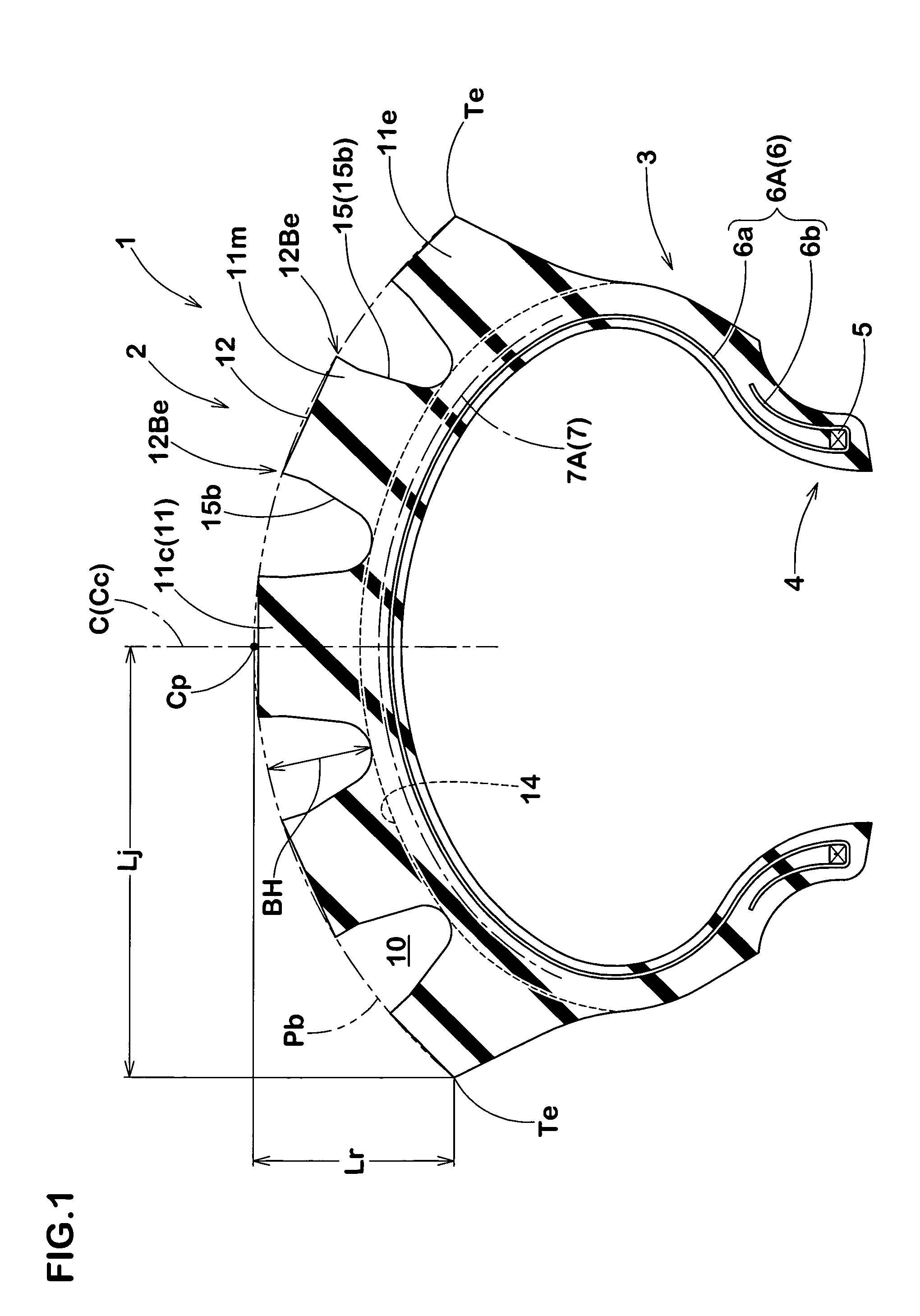 Motorcycle tire for off-road traveling