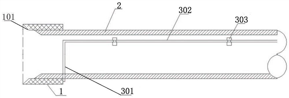 Ramming equipment and ramming construction technology for reducing wall resistance of rammed pipes