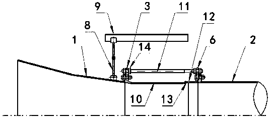 Device for continuously adjusting distance between diffuser and spray pipe of hypersonic speed free jet wind tunnel