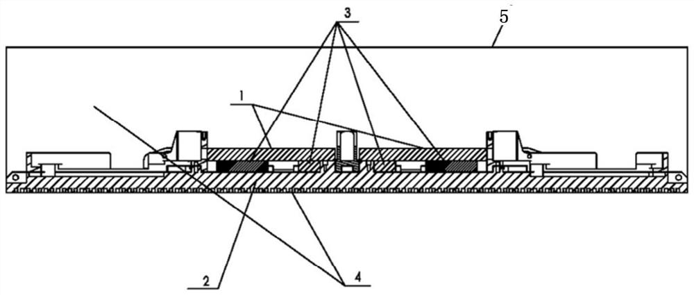 Active phased-array relay antenna temperature control device