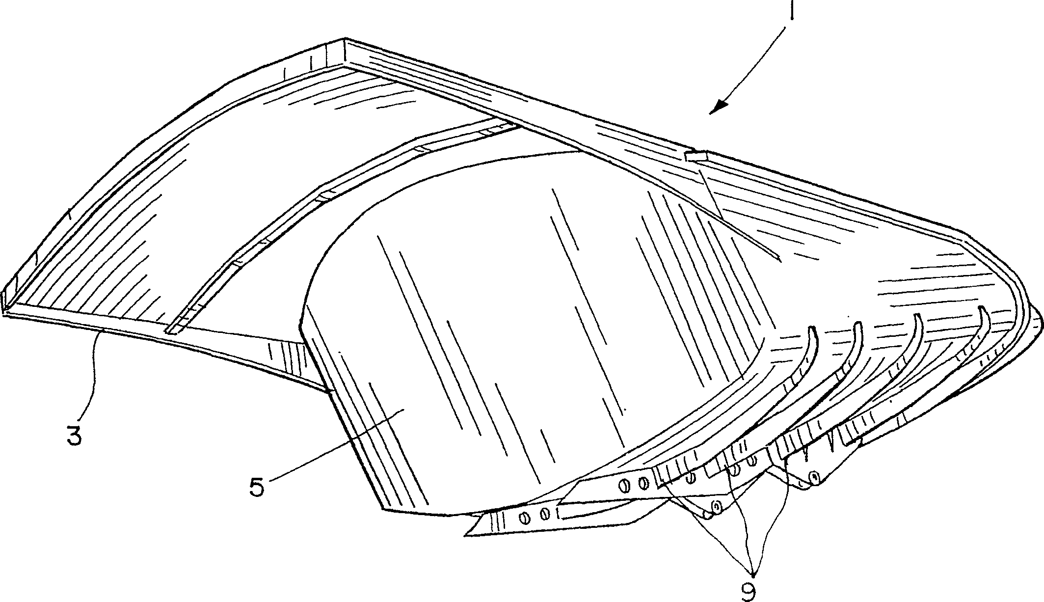 Elastically deformable truck bed hopper for mining dump truck