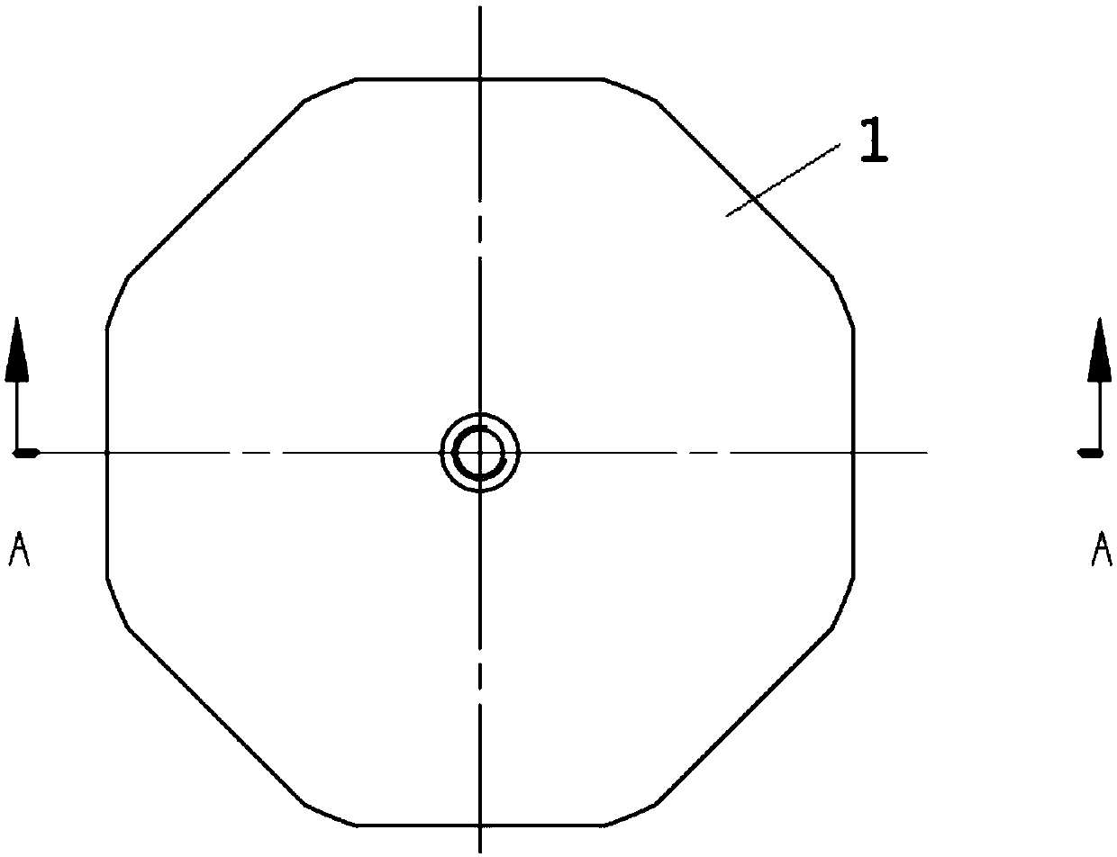 Shape correcting device of high temperature alloy split-opened casing and correcting method of shape correcting device