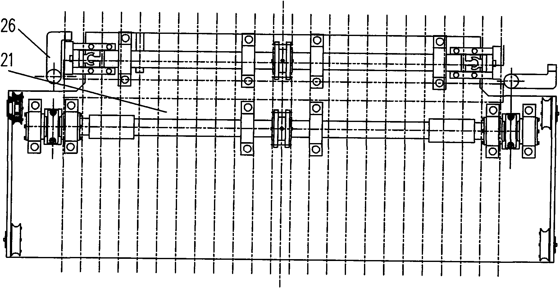 Asynchronous alternate push type mine organzine and warp protective screen weave machine