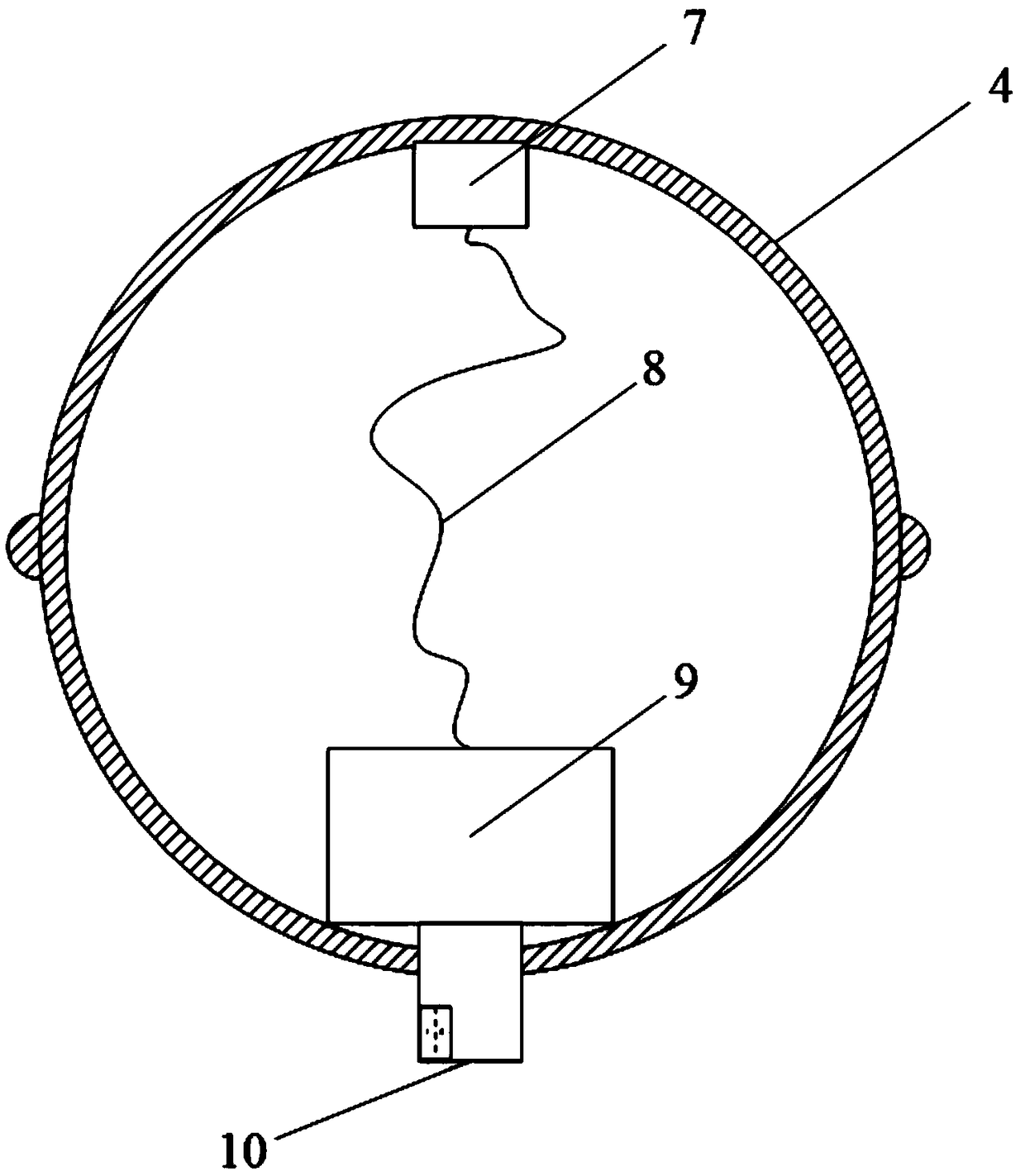 Tandem type partitioned narrow gap temperature detecting device for container stacking