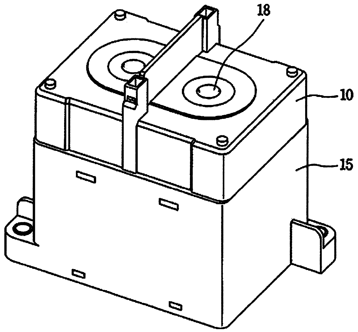 Direct current relay having permanent magnet housing