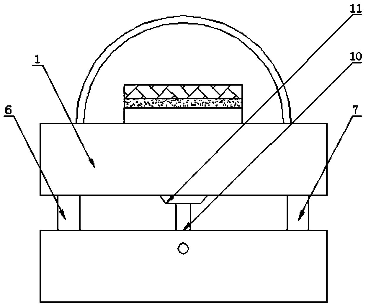 A kind of light-emitting diode and its preparation method