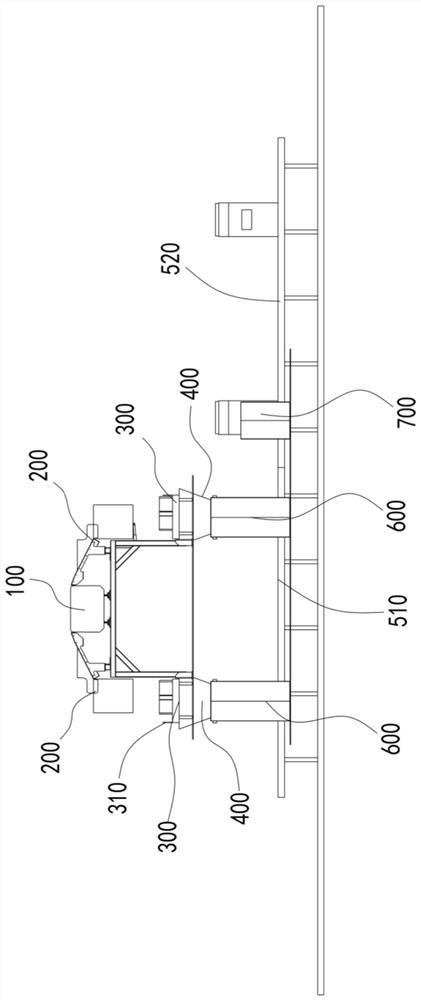 Automatic cross-belt bagging system and bagging method thereof