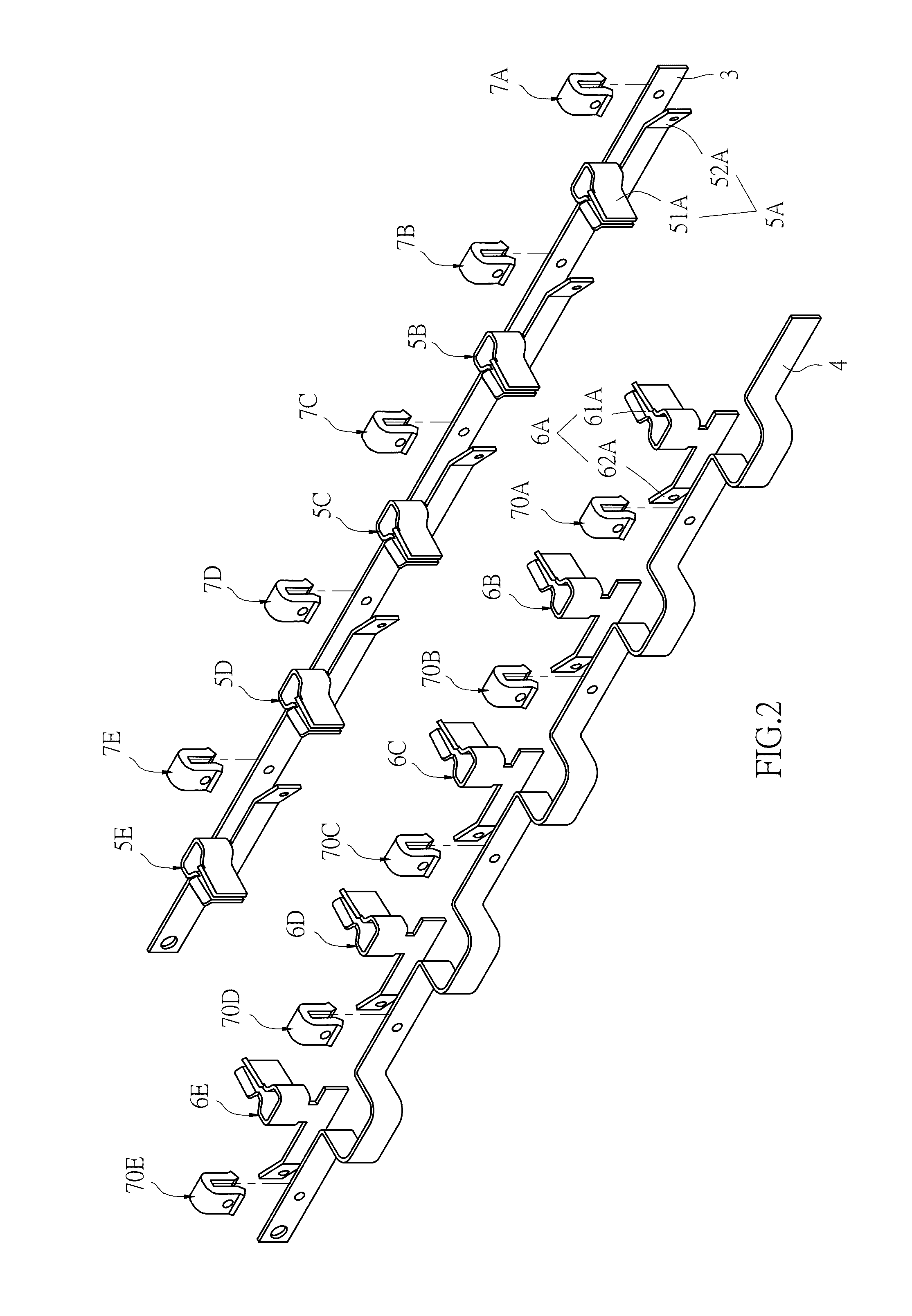 Socket having overheating destructive limiting element