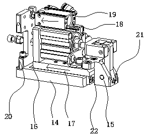 Bus bar manufacturing equipment, bus bar manufacturing method and bus bar welding machine