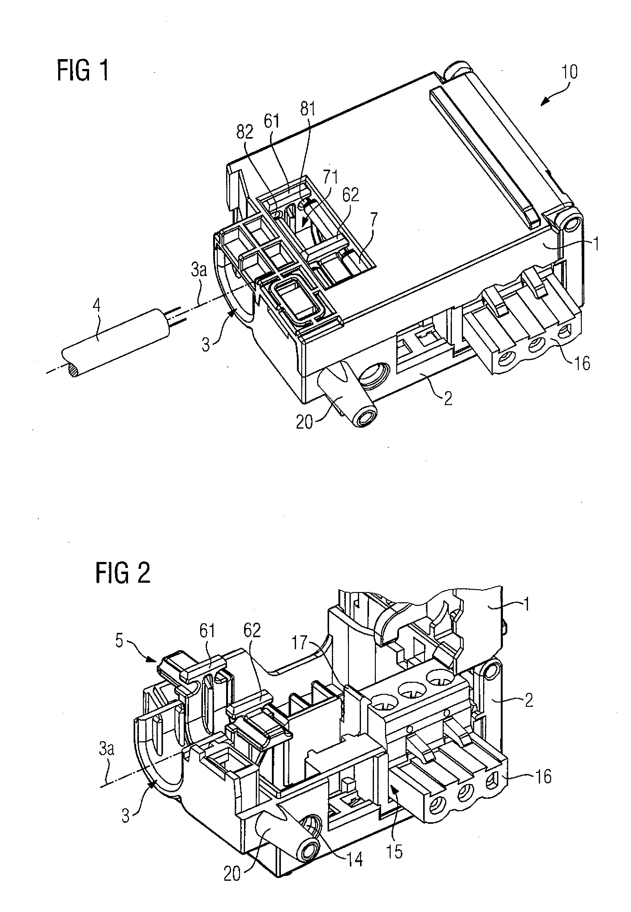 Line Receptacle Device with Strain Relief