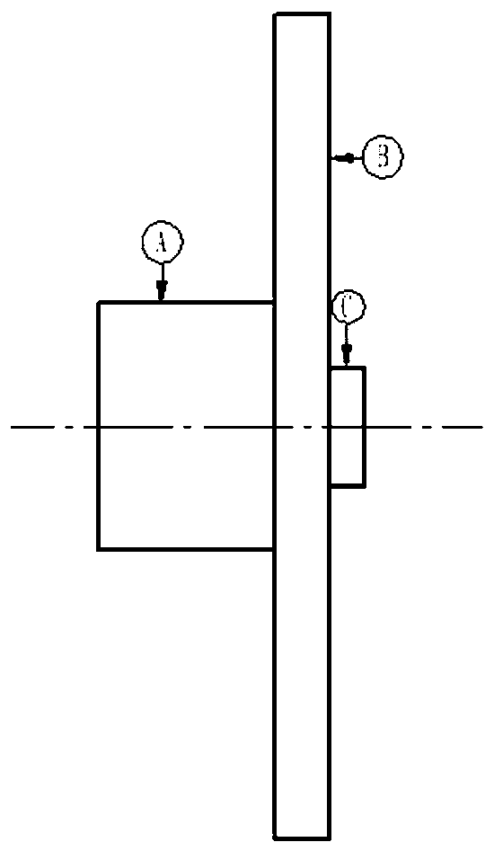 Tool and method for machining microchannel structure at outlet end of inner bolt of engine injector