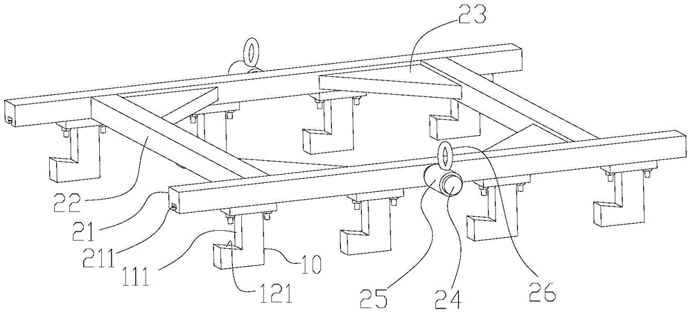 Reinforcing mesh sling and hoisting method for reinforcing mesh