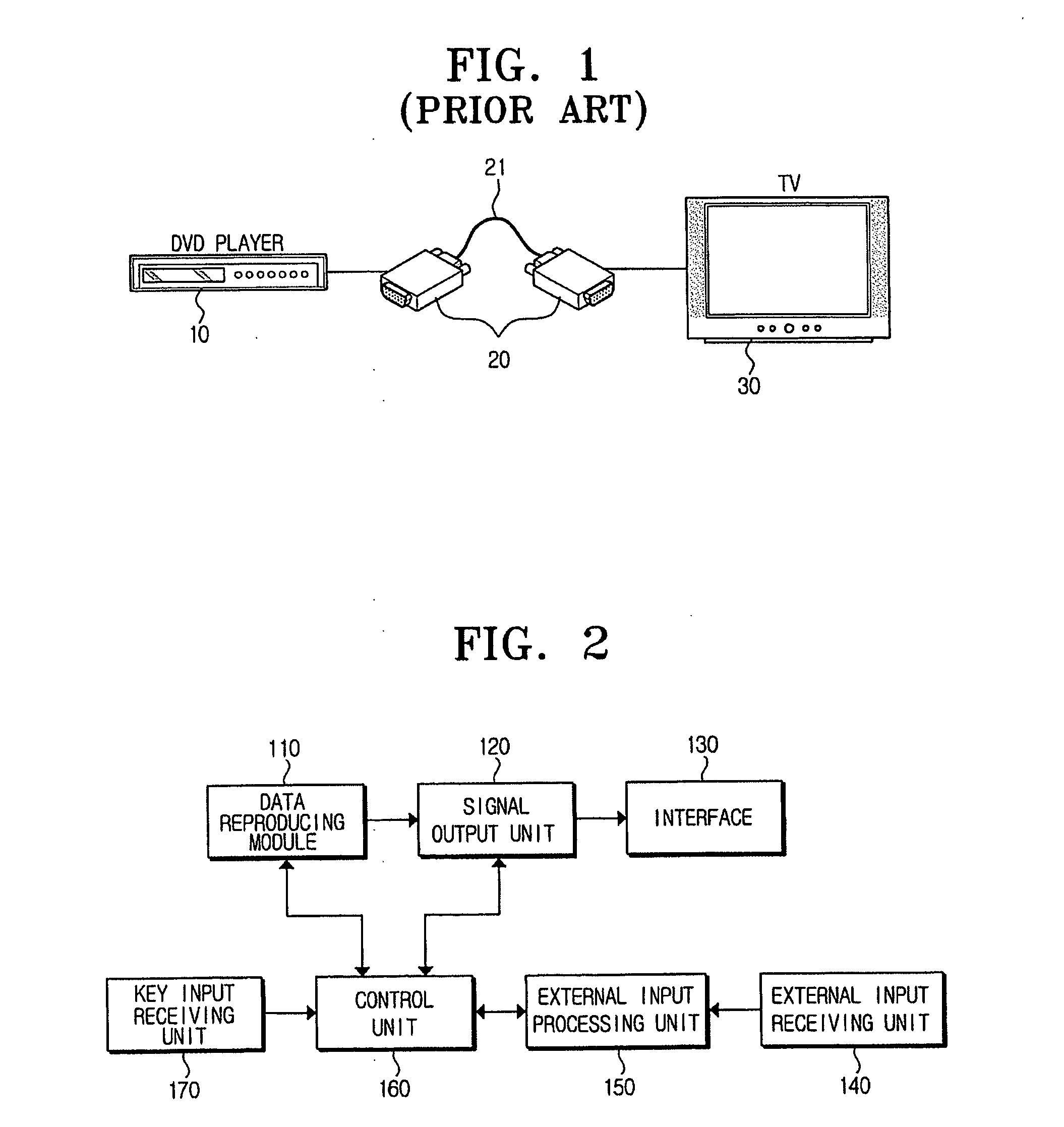 Data reproducing apparatus for transforming external input signal and method thereof