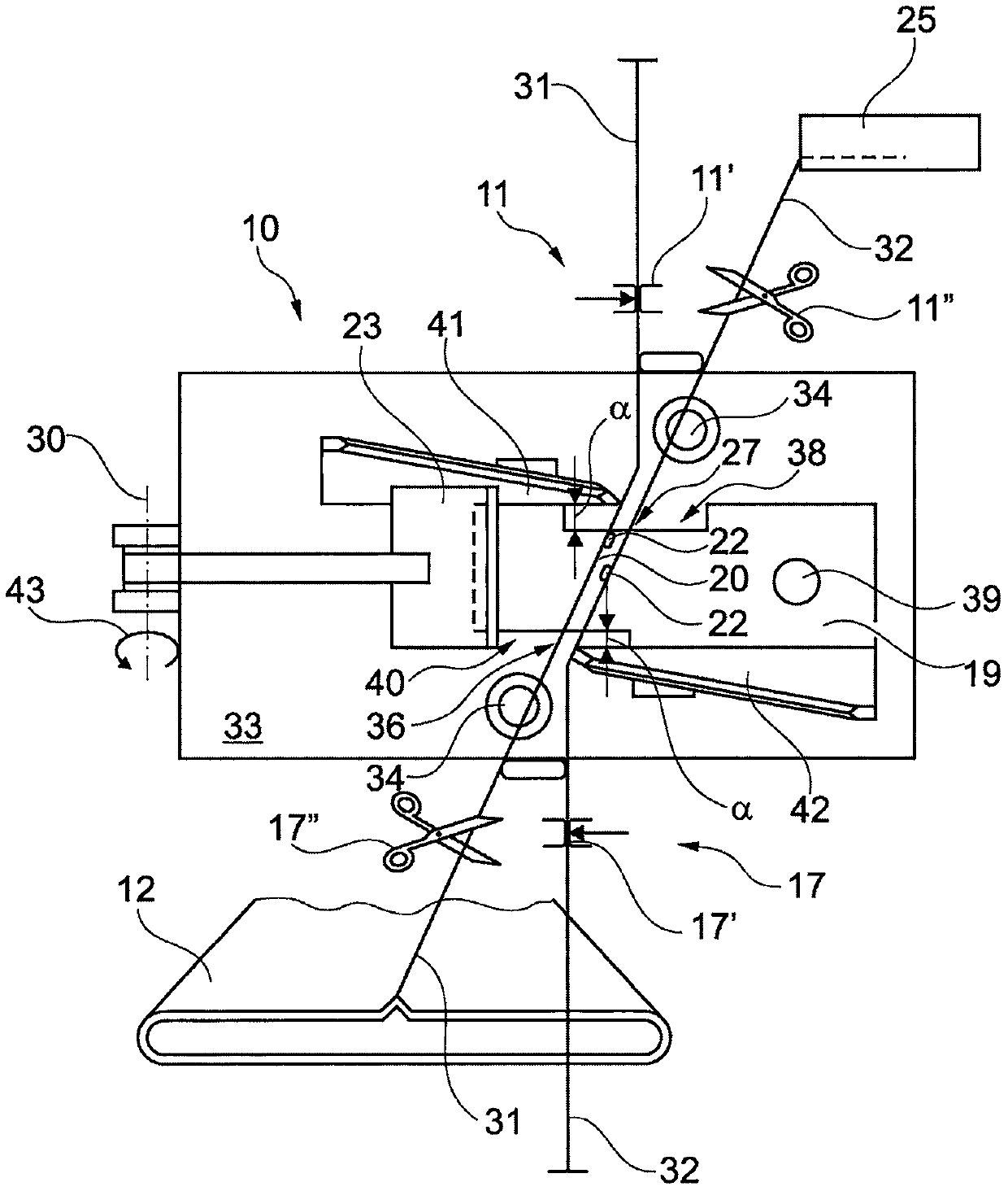 Yarn splicing device for stations of textile machines producing cross-wound bobbins