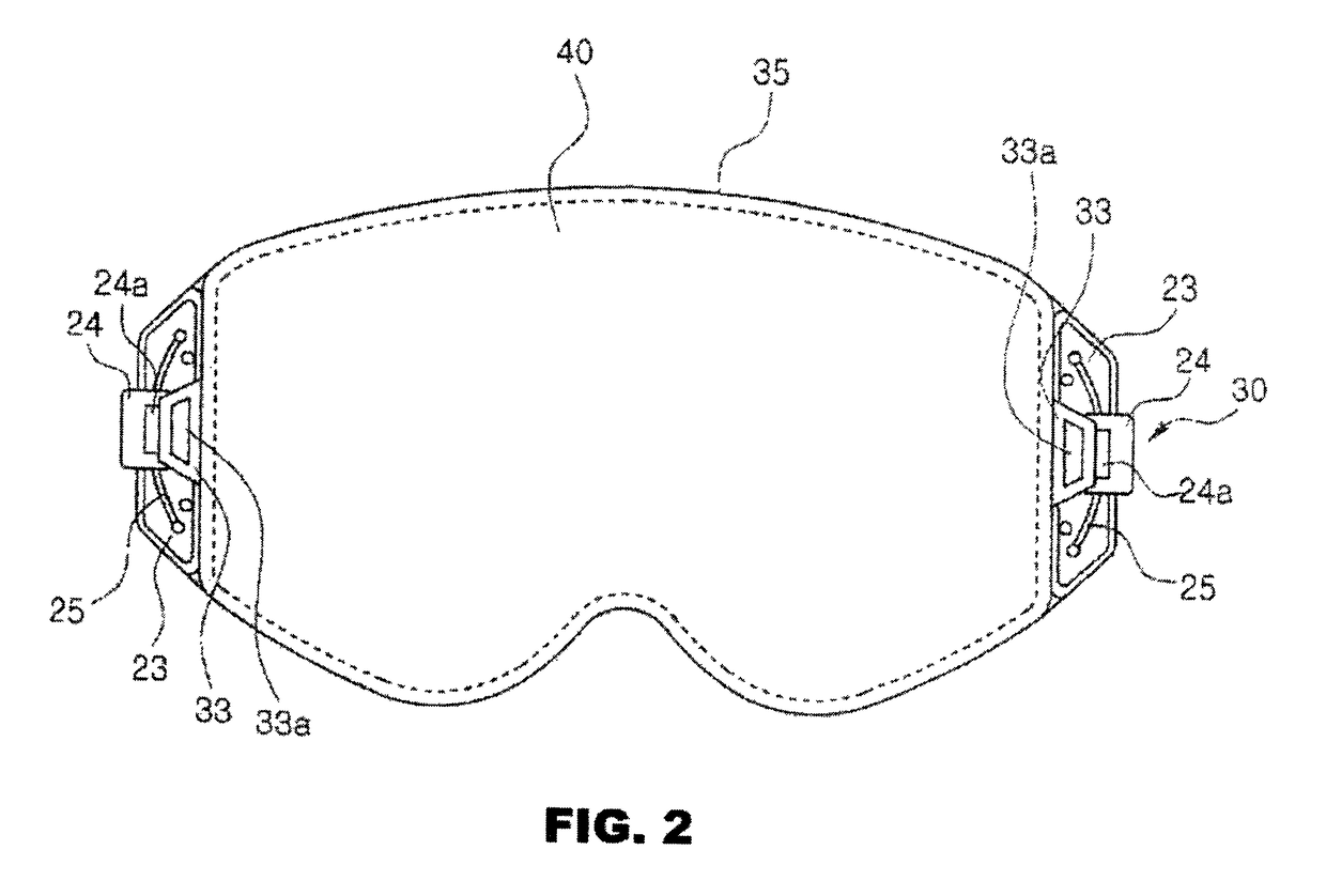 Apparatus for removably attaching outer lenses to goggles