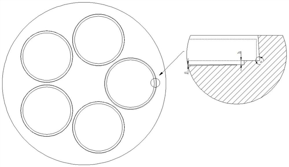 Tray with air bridge structure and epitaxial growth method