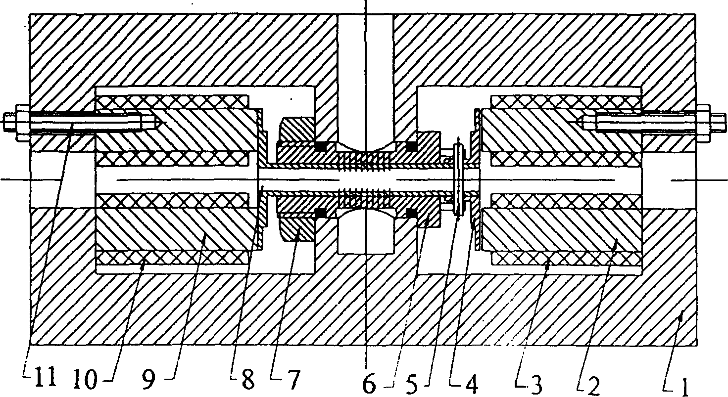 High-speed large-flow clearence slide valve