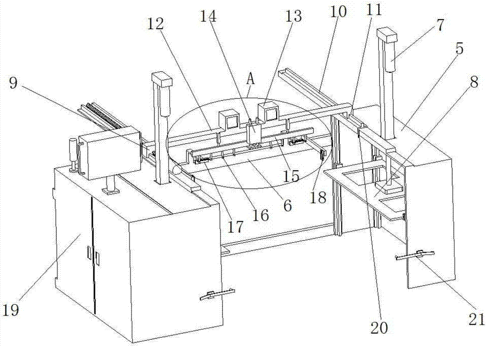 Automatic polaroid storing device for polaroid cleaning