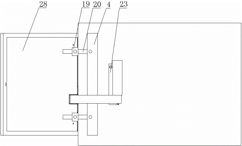 Plastic plate cutting machine