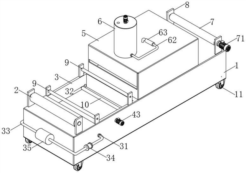 Continuous leather spraying device for luggage processing