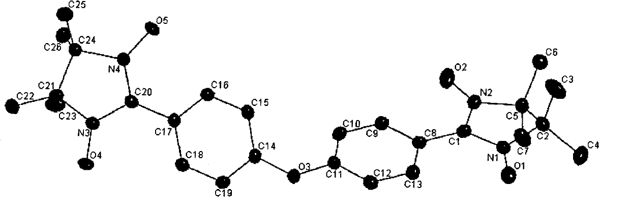 4,4-di(4,4,5,5-tetramethyl imidazoline-3-oxidation-1-oxy radical) phenyl ether and preparation method thereof