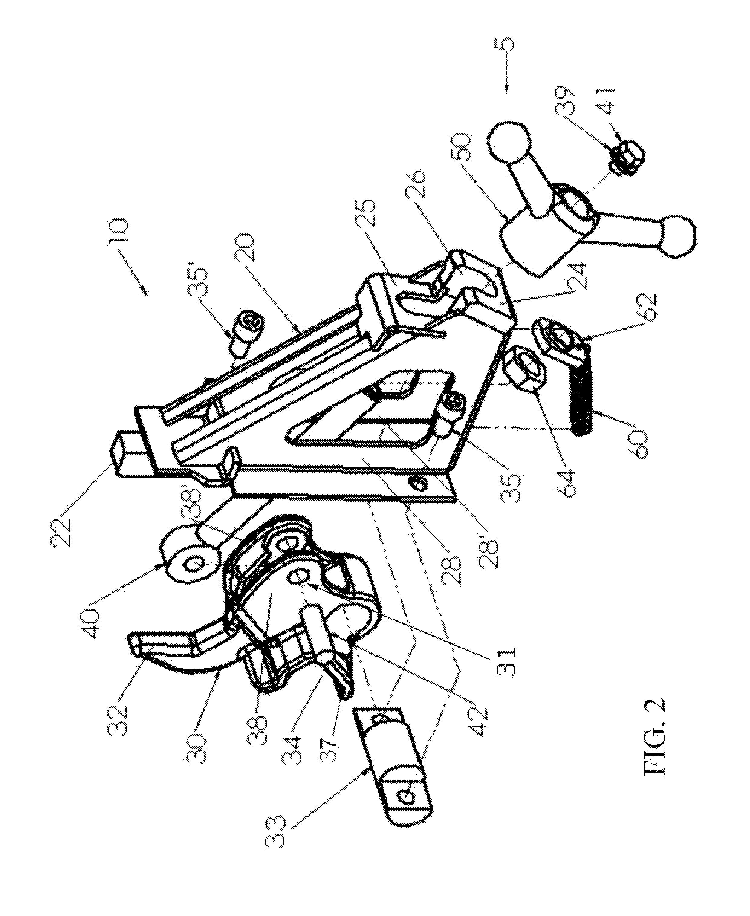 Railroad coupler mount