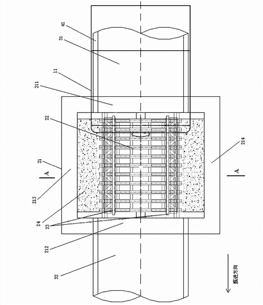 Construction method for enabling tunnel shield to pass through vertical shaft structure