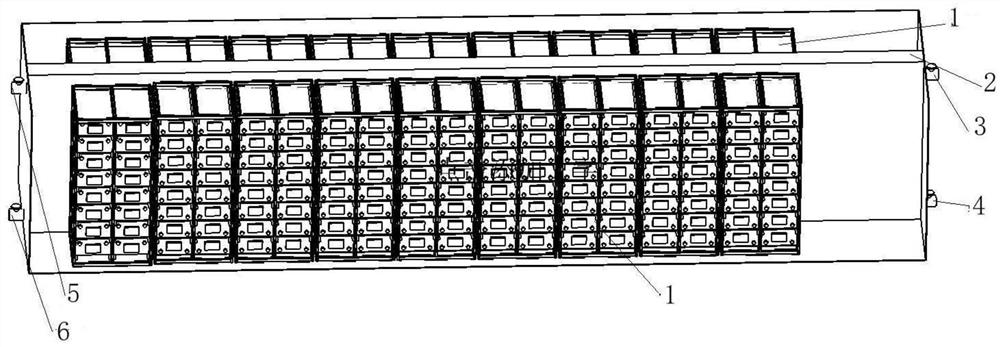 Energy storage system with low energy consumption and uniform temperature and method thereof