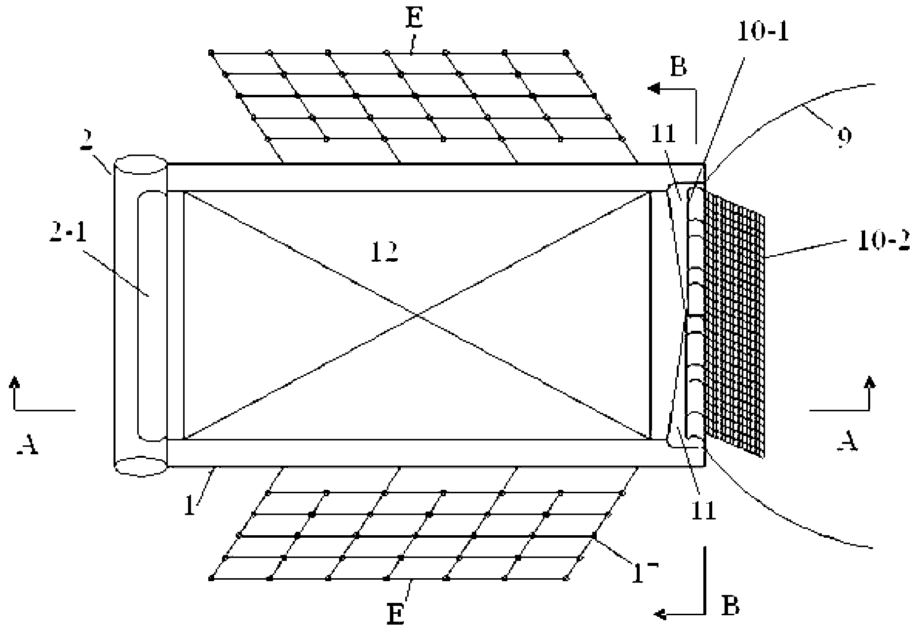 Device for removing algae in eutrophicated water body by mobile floatation platform and application method thereof