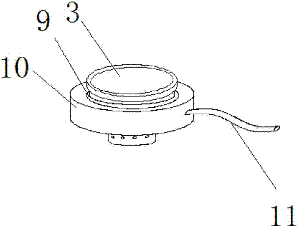 Juice squeezing device