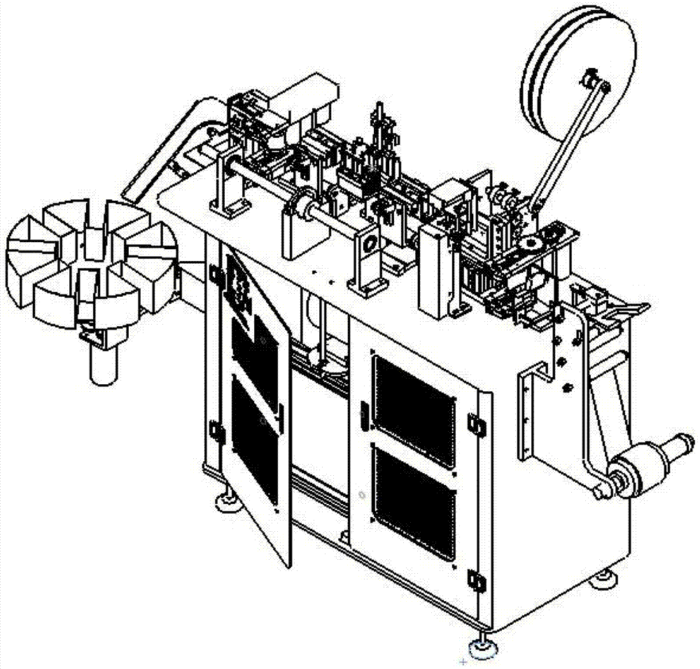 Efficient alcohol pad packer for finger-protective alcohol pad production