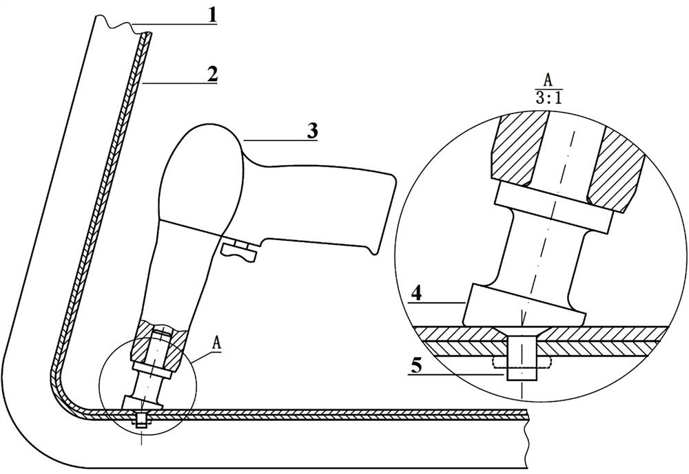 A design method for oblique riveting clamps of riveting in the closed angle area of ​​aircraft component assembly