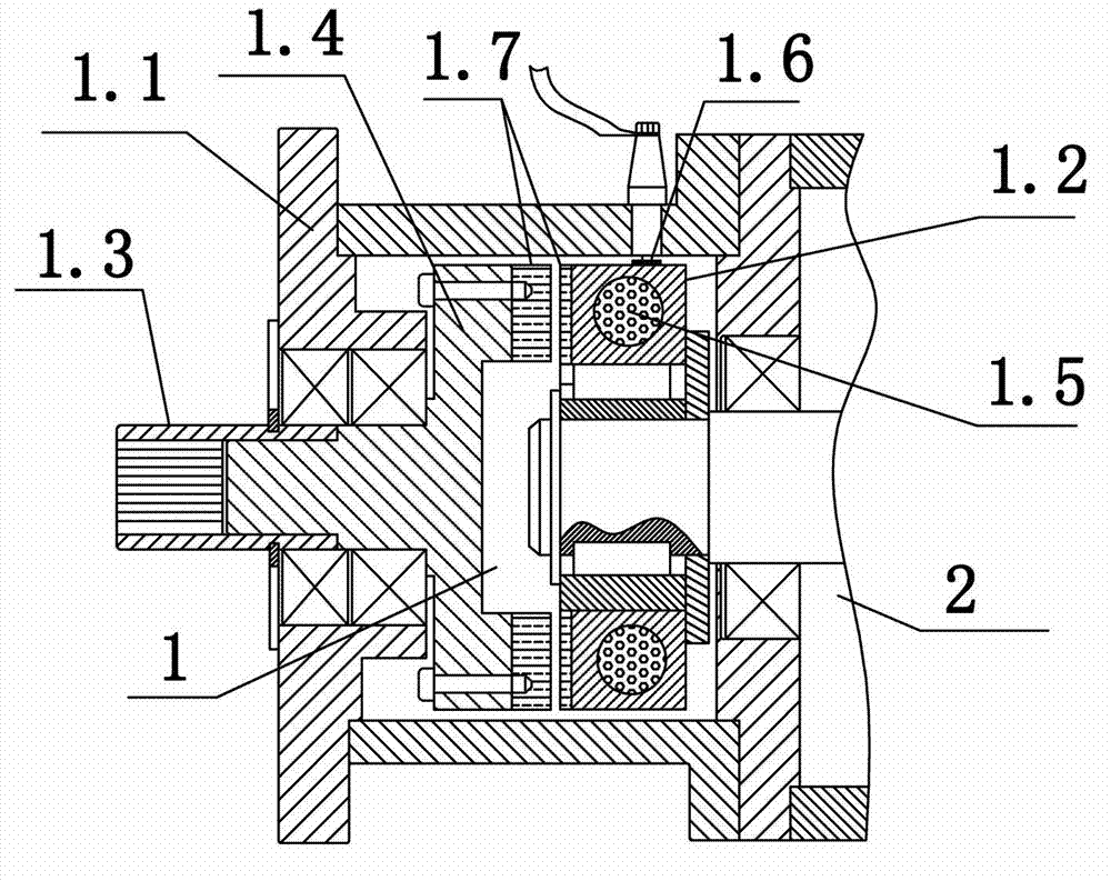 Clutching type traction motor