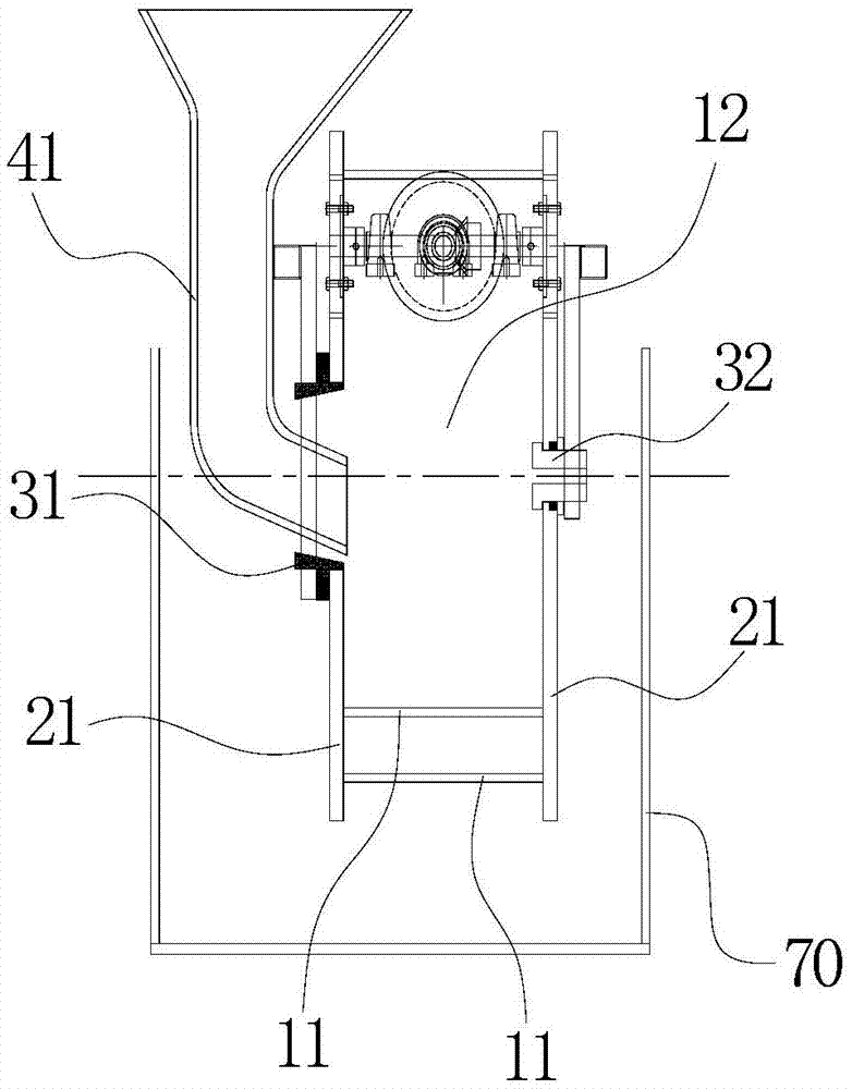 Rotary type automatic discharge electroplating rolling barrel