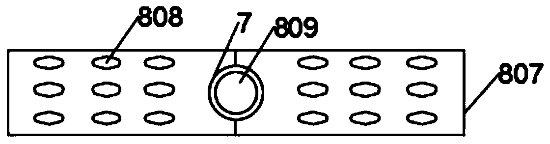 A heat dissipation structure for the surface of a microelectronic chip