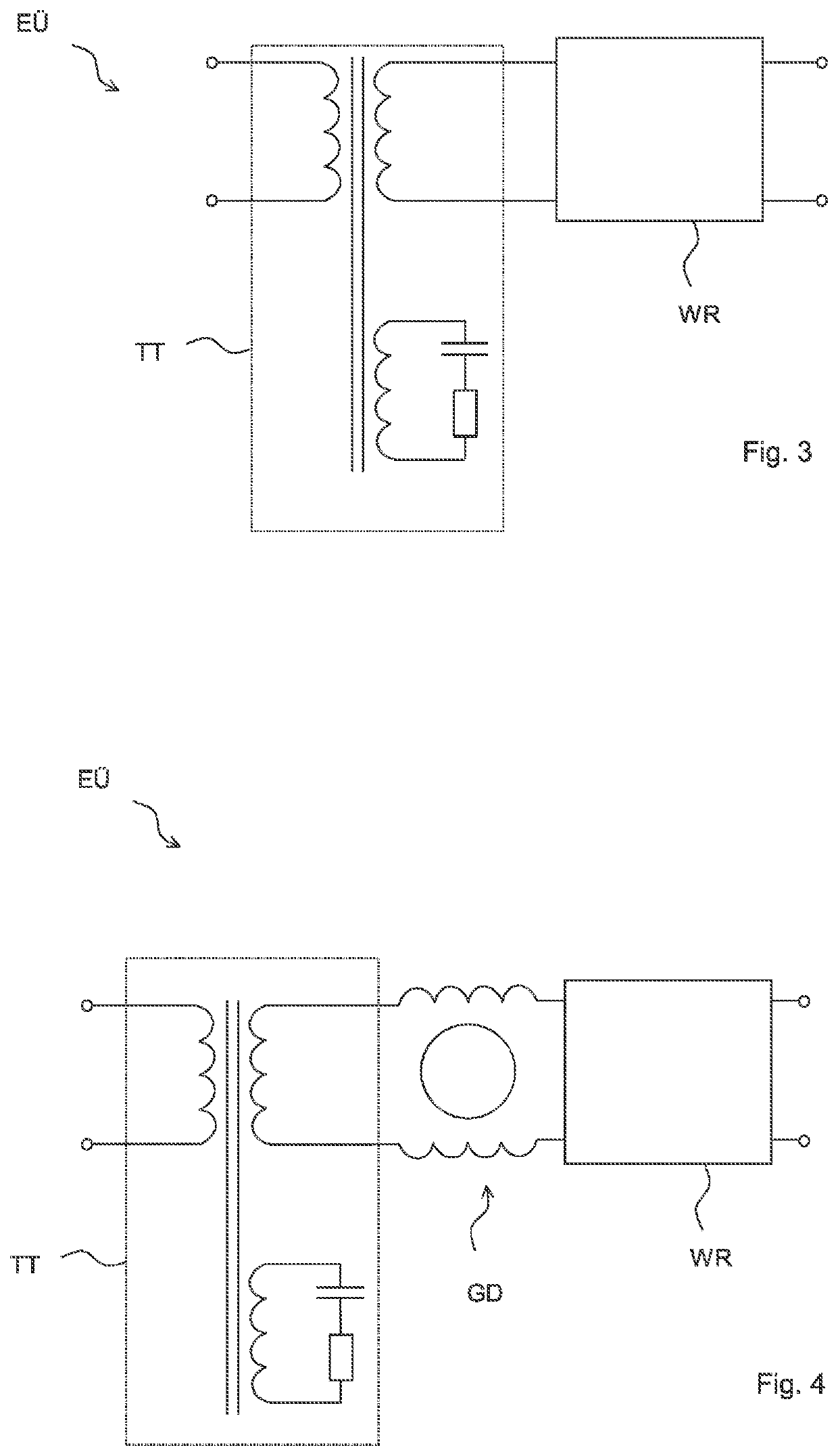 Isolation transformer with low unwanted resonances, energy transfer device having an isolation transformer and energy transfer device for wireless transfer of energy having an isolation transformer