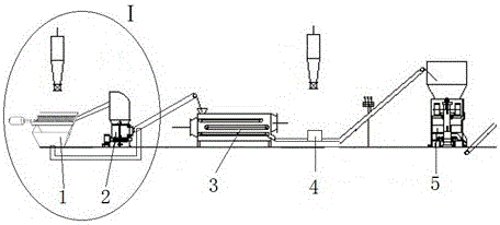 Wood chip crushing system and biomass wood pellet fuel production equipment including the same