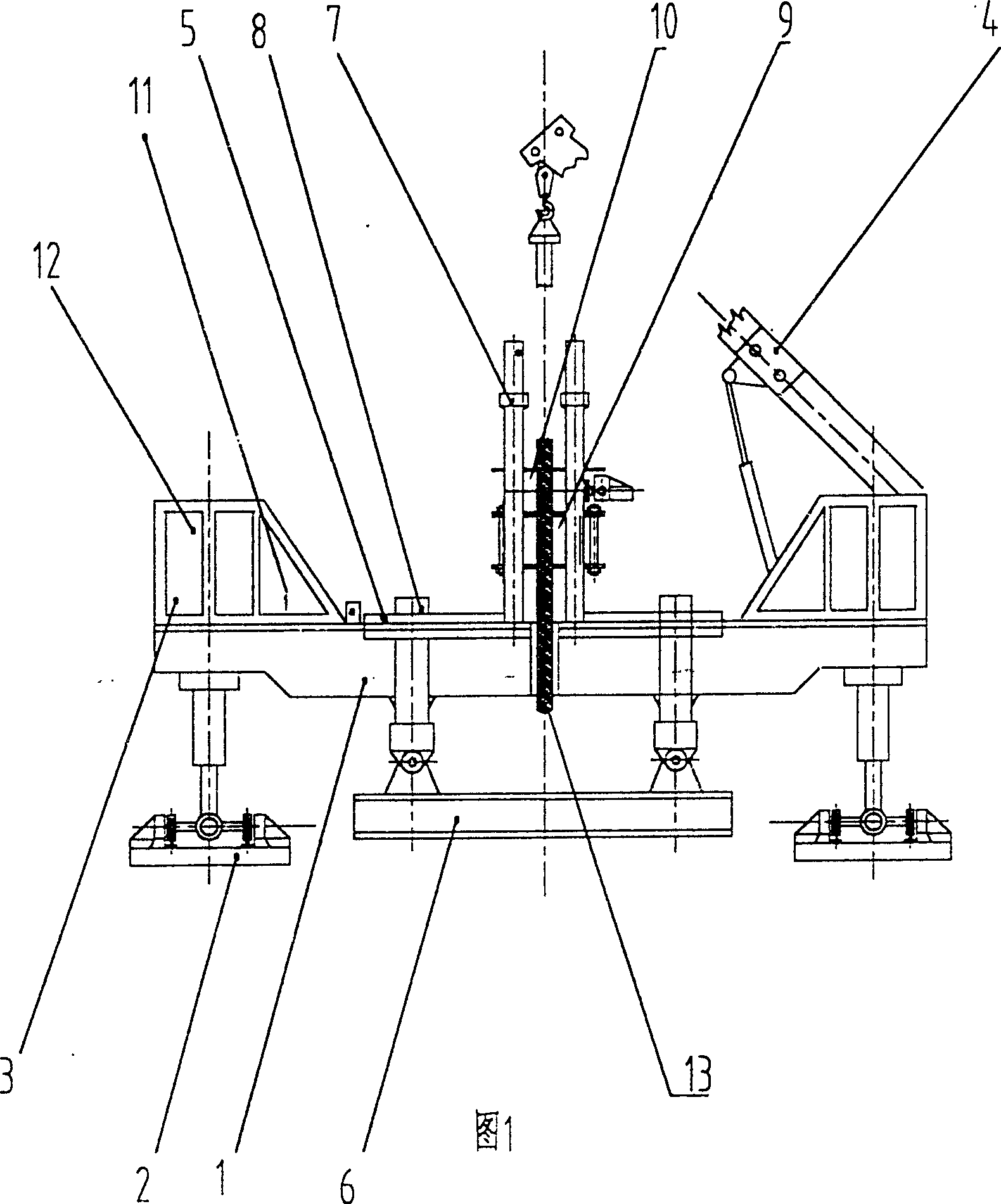 Hydraulic vibrating pile driver