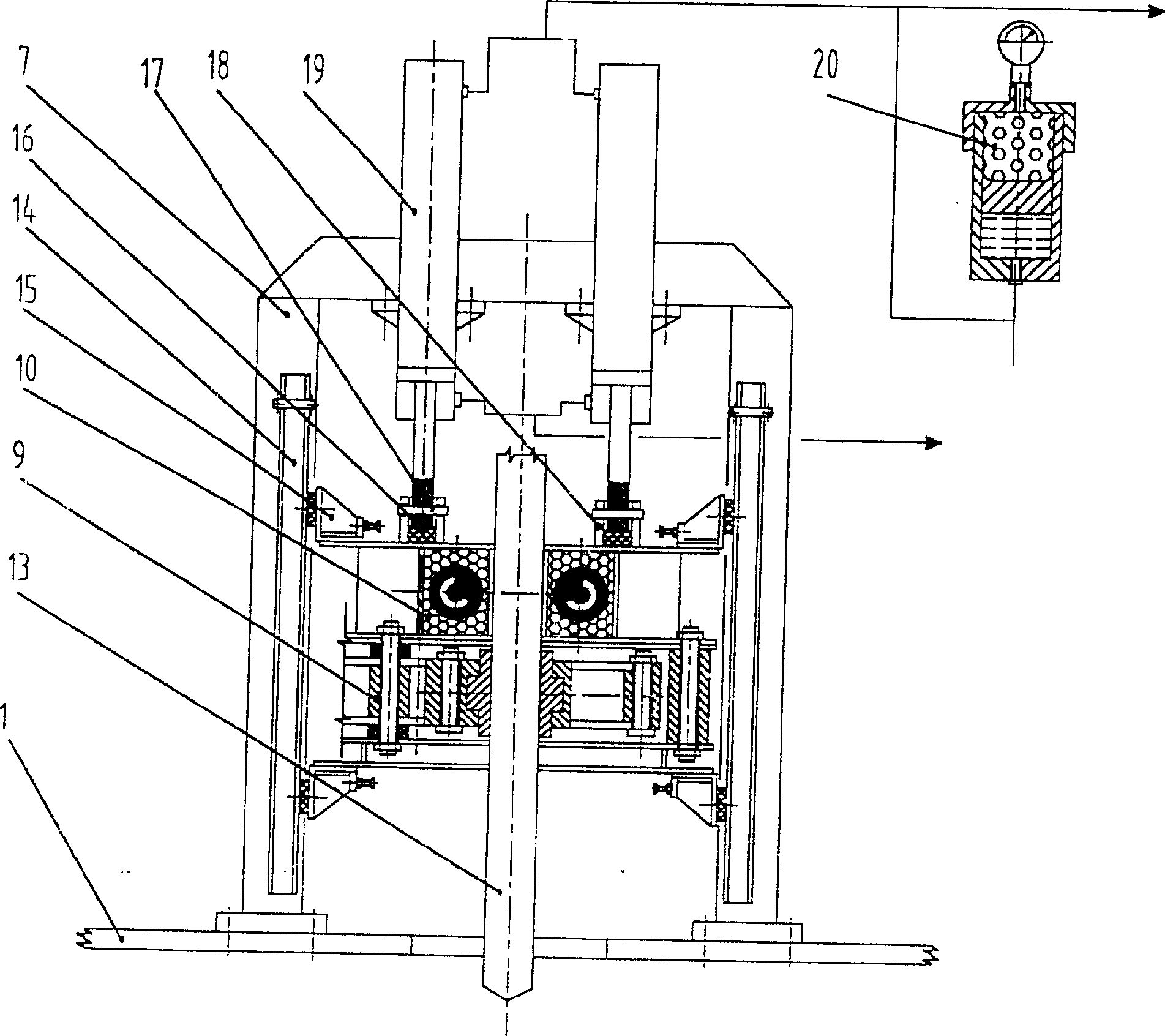 Hydraulic vibrating pile driver