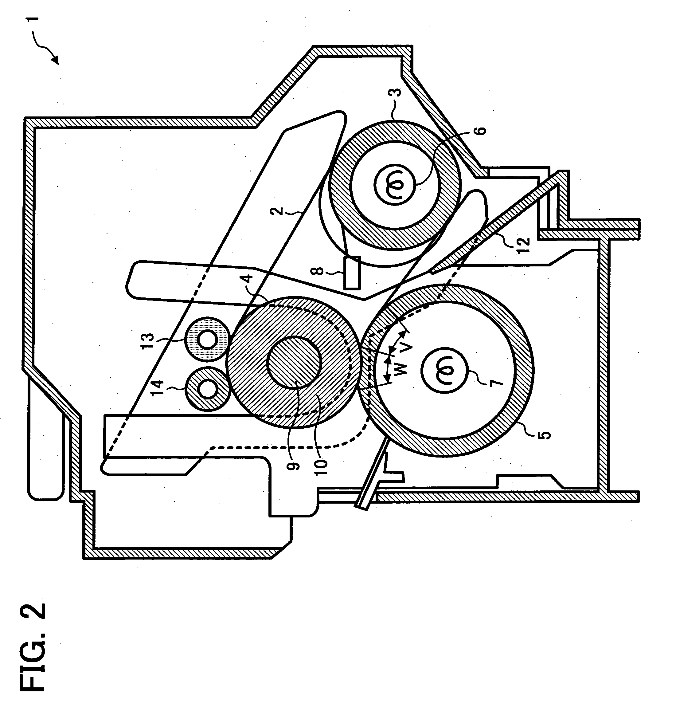 Image forming apparatus and fixing apparatus for fixing toner image by using belt