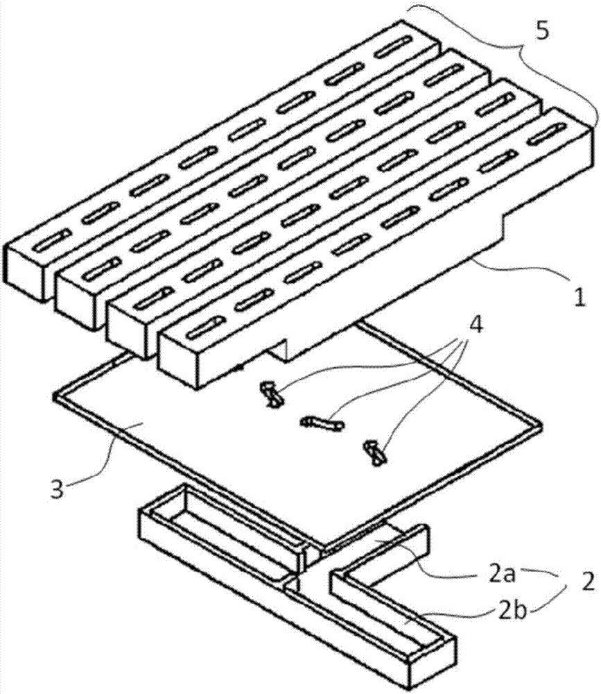 Ridge waveguide series feed network